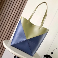 Loewe Shopping Bags